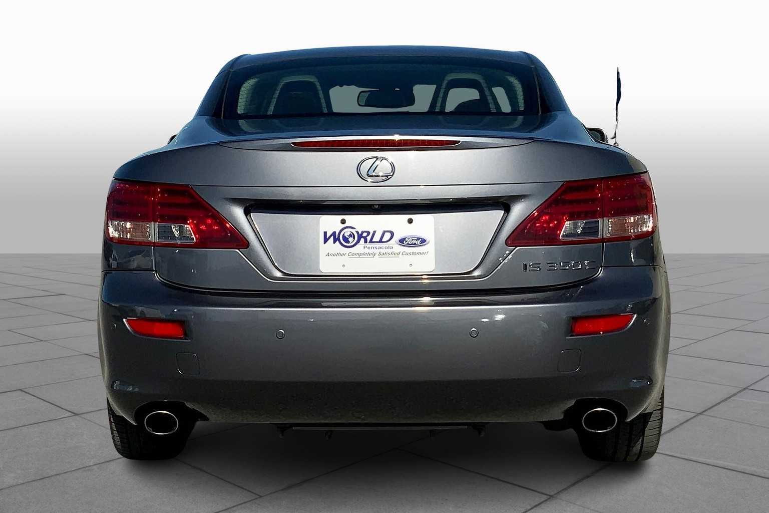 2012 Lexus IS 350C photo 3