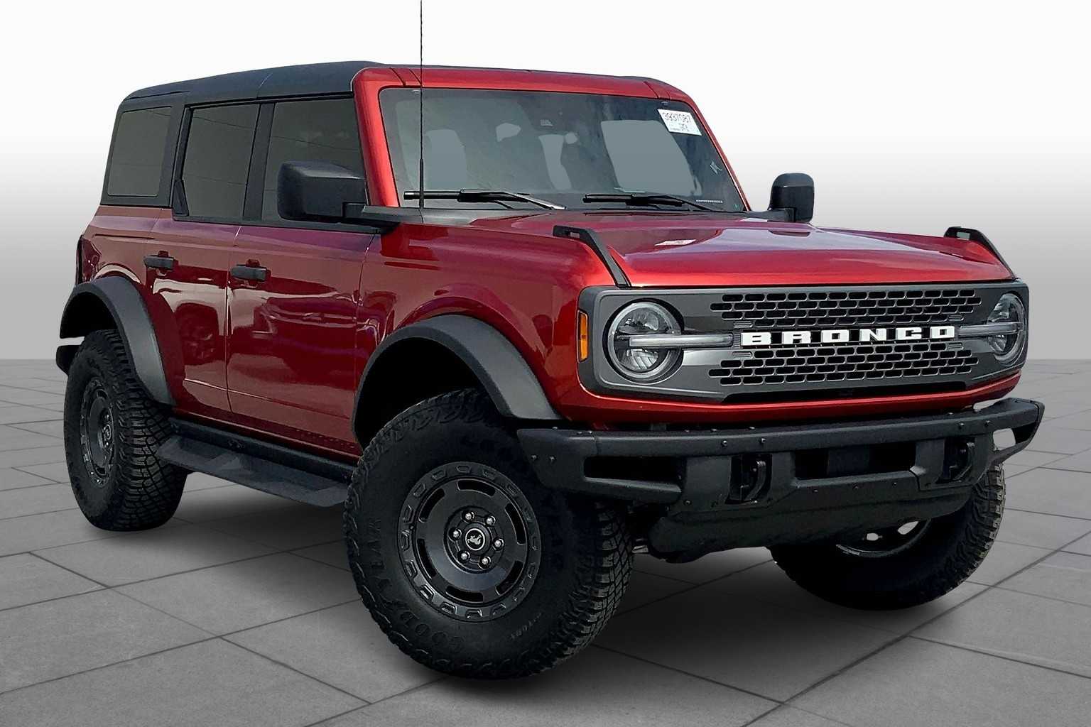 2024 Ford Bronco Badlands photo 2