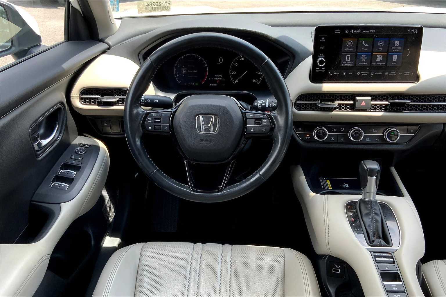 2023 Honda HR-V EX-L photo 2