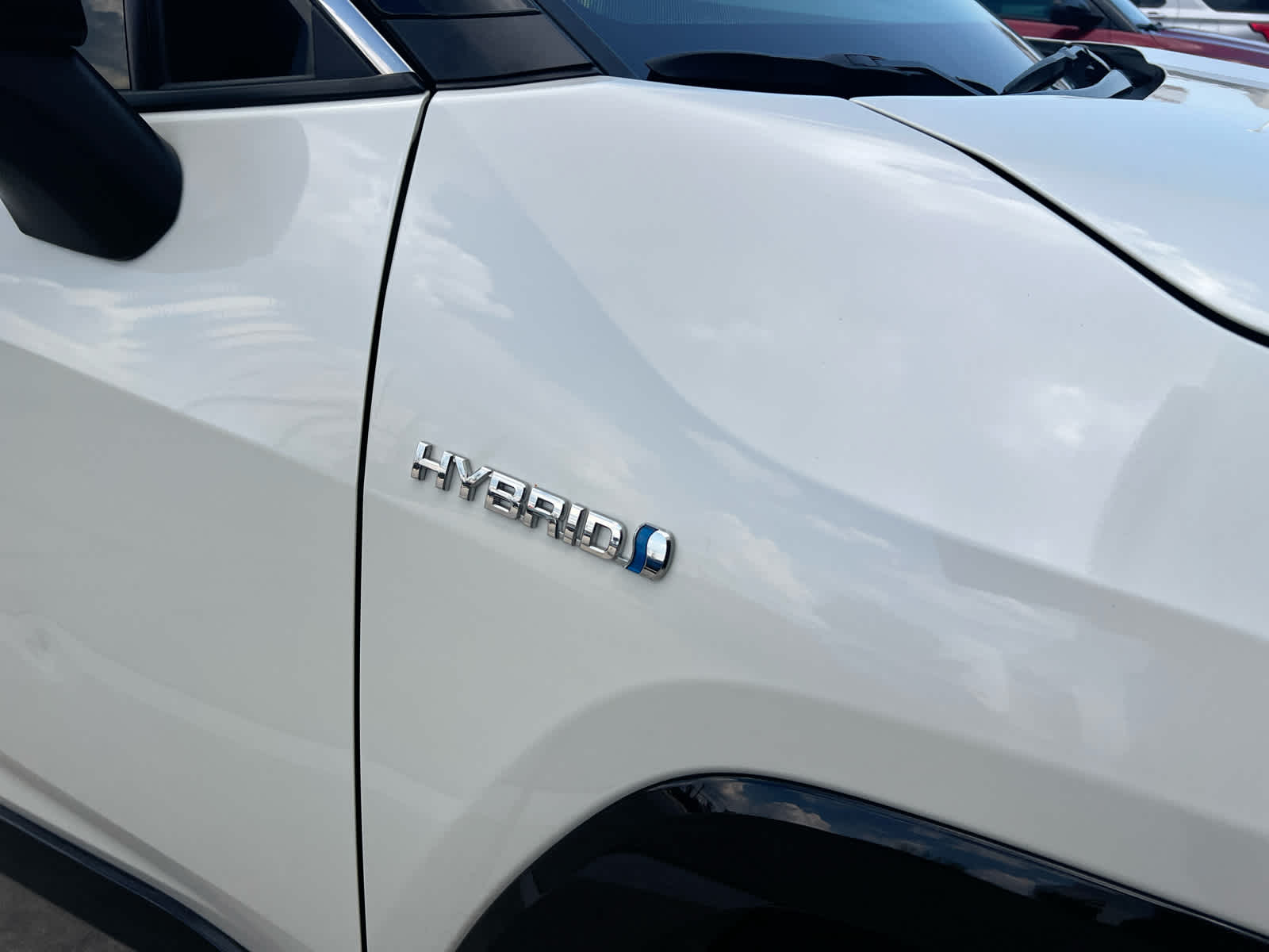 2021 Toyota RAV4 Hybrid XSE photo 2