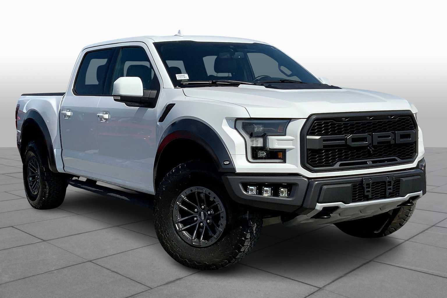 2020 Ford F-150 Raptor photo 2
