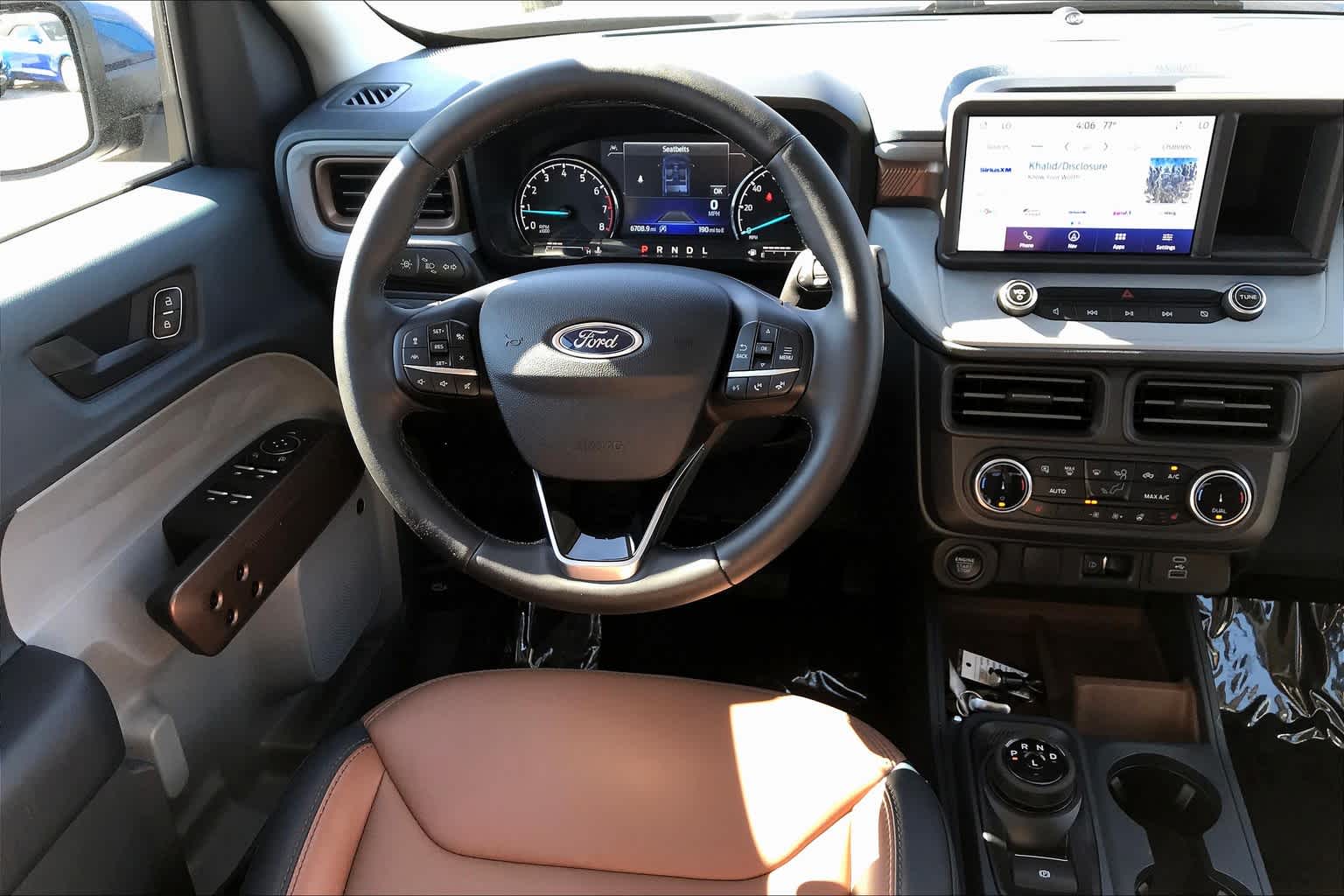 2023 Ford Maverick Lariat photo 4