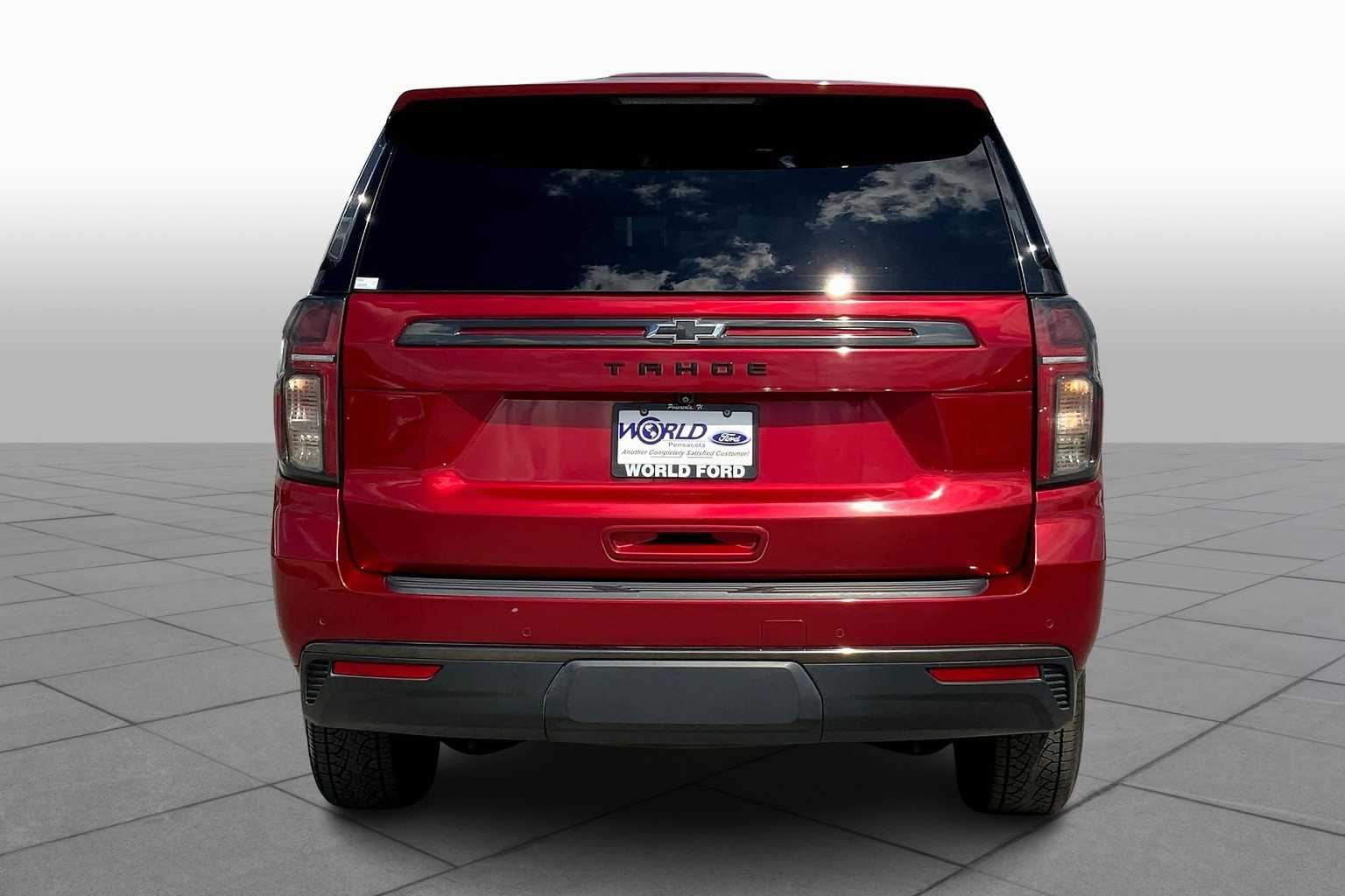 2021 Chevrolet Tahoe Z71 photo 3