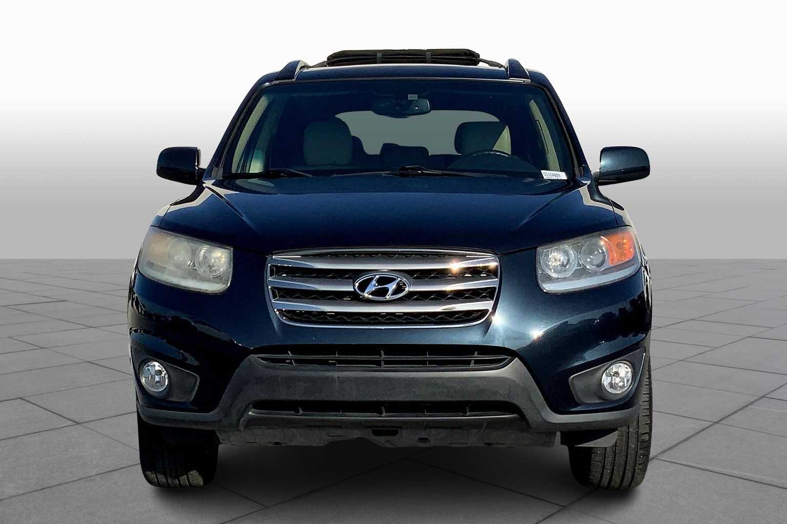 2012 Hyundai Santa Fe Limited photo 2