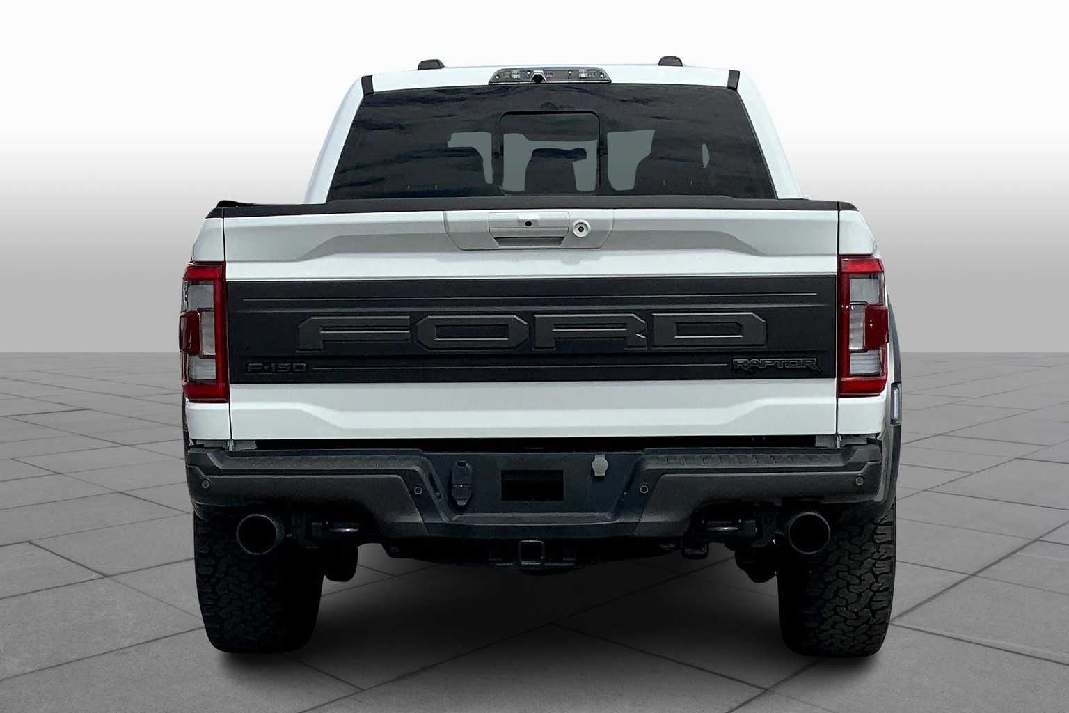 2023 Ford F-150 Raptor photo 3