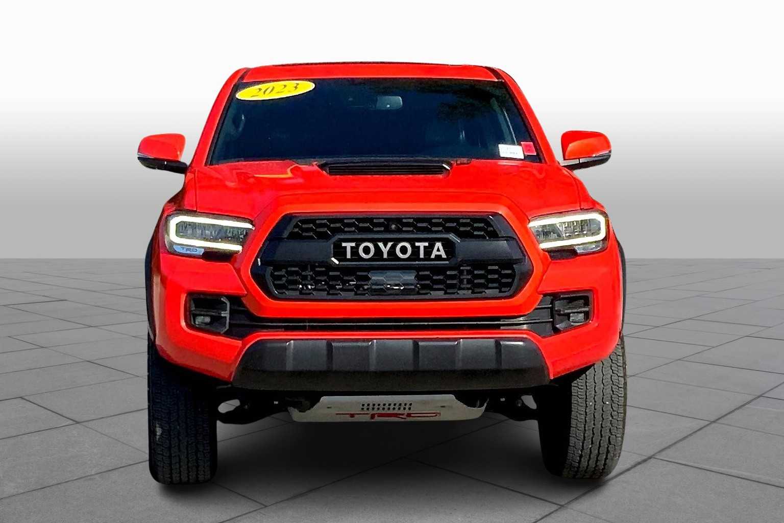 2023 Toyota Tacoma TRD Pro Double Cab V6 photo 2