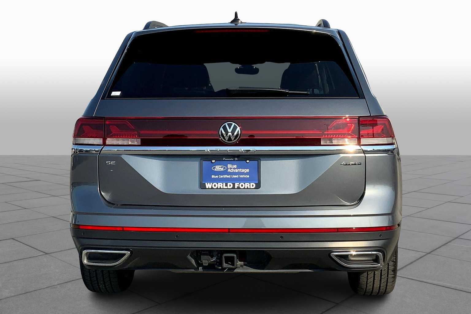 2024 Volkswagen Atlas SE Technology photo 4