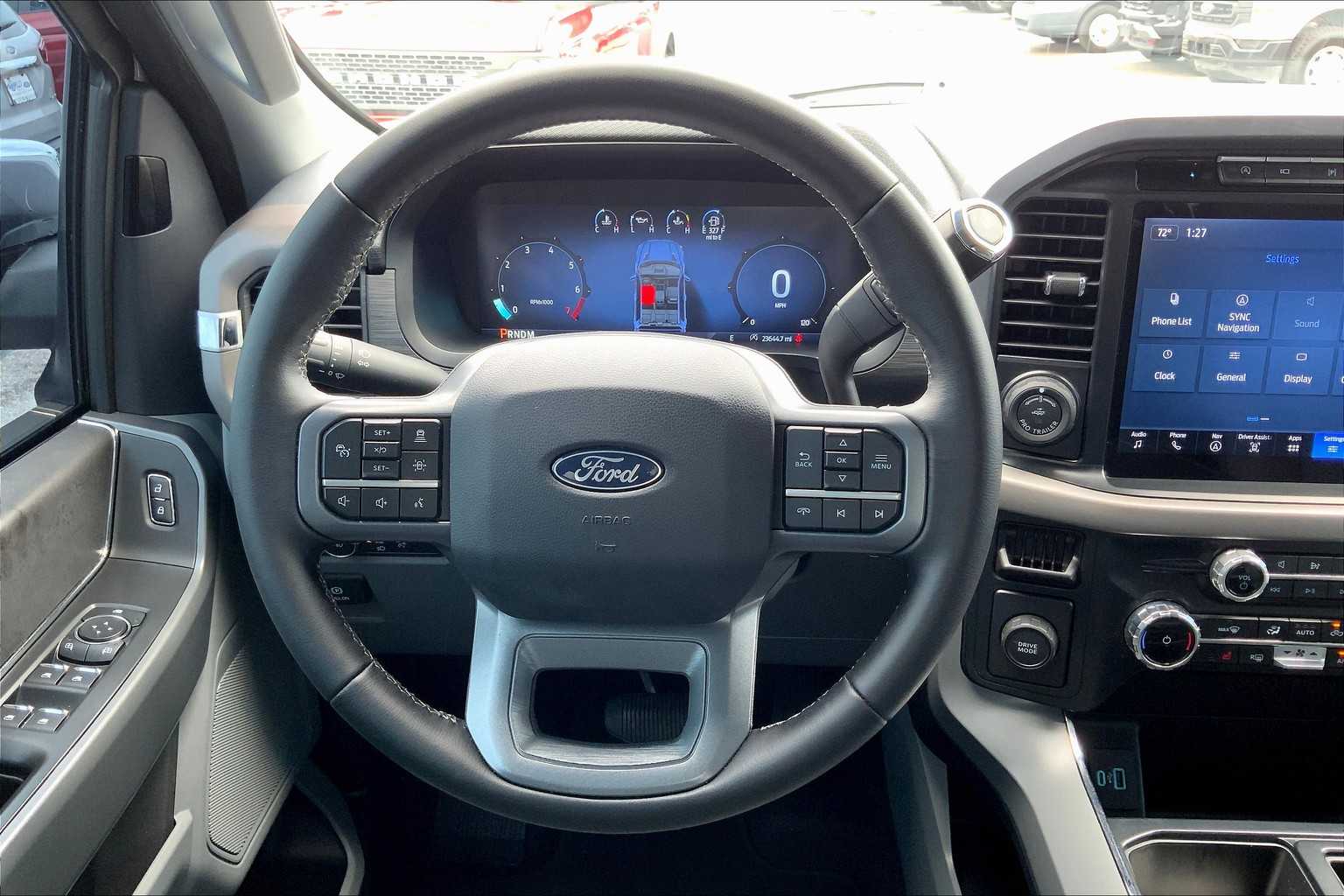 2024 Ford F-150 XLT photo 4