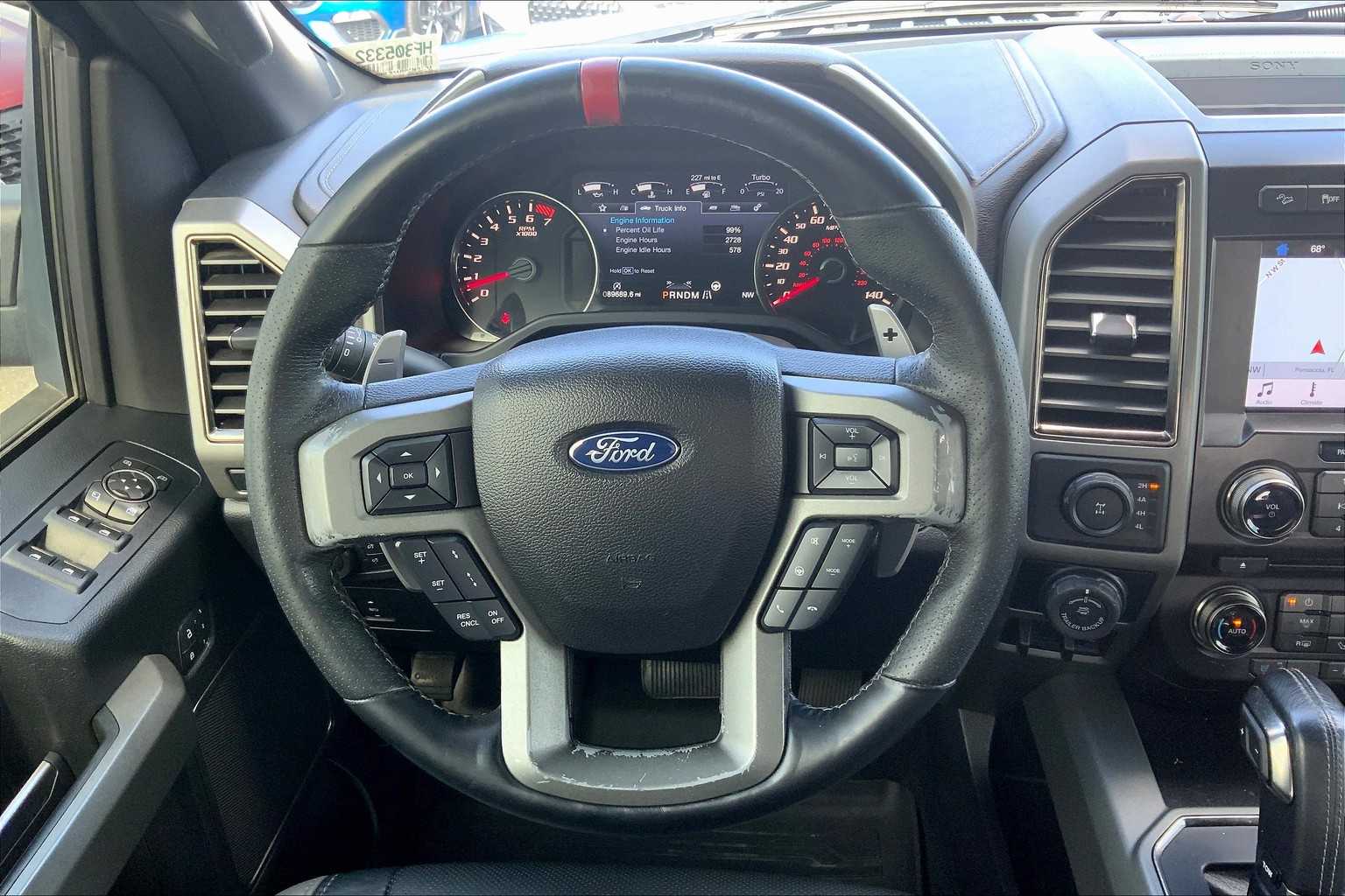 2017 Ford F-150 Raptor photo 4
