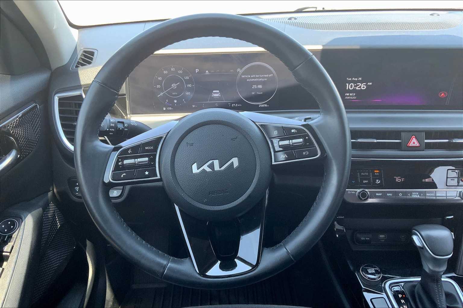 2024 Kia Seltos S photo 3