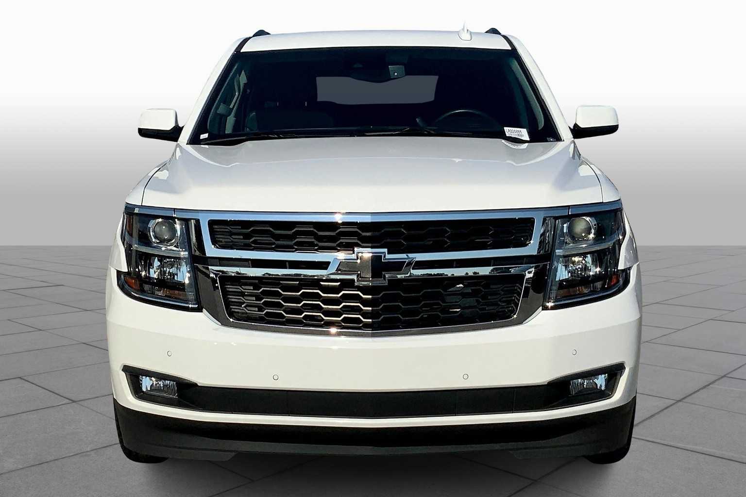 2020 Chevrolet Tahoe LT photo 3