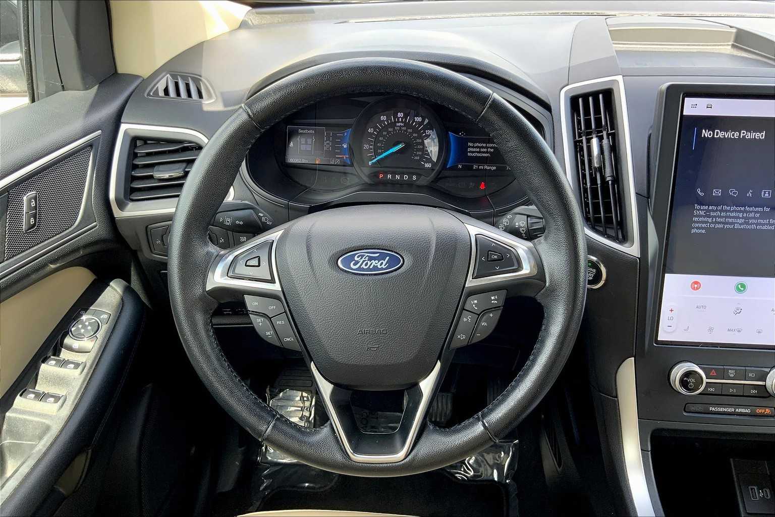 2023 Ford Edge SEL photo 4