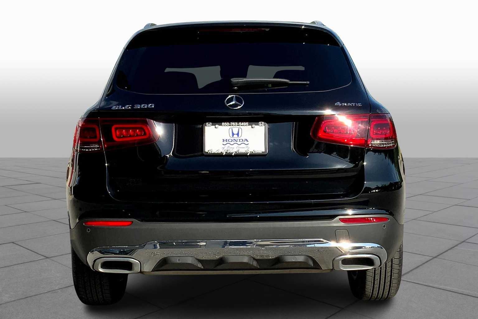 2022 Mercedes Benz GLC 300 4MATIC photo 3