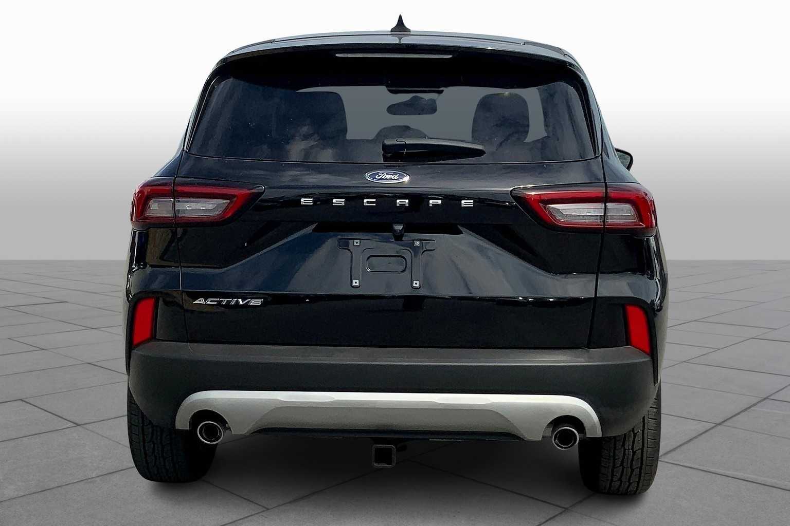 2023 Ford Escape Active photo 2