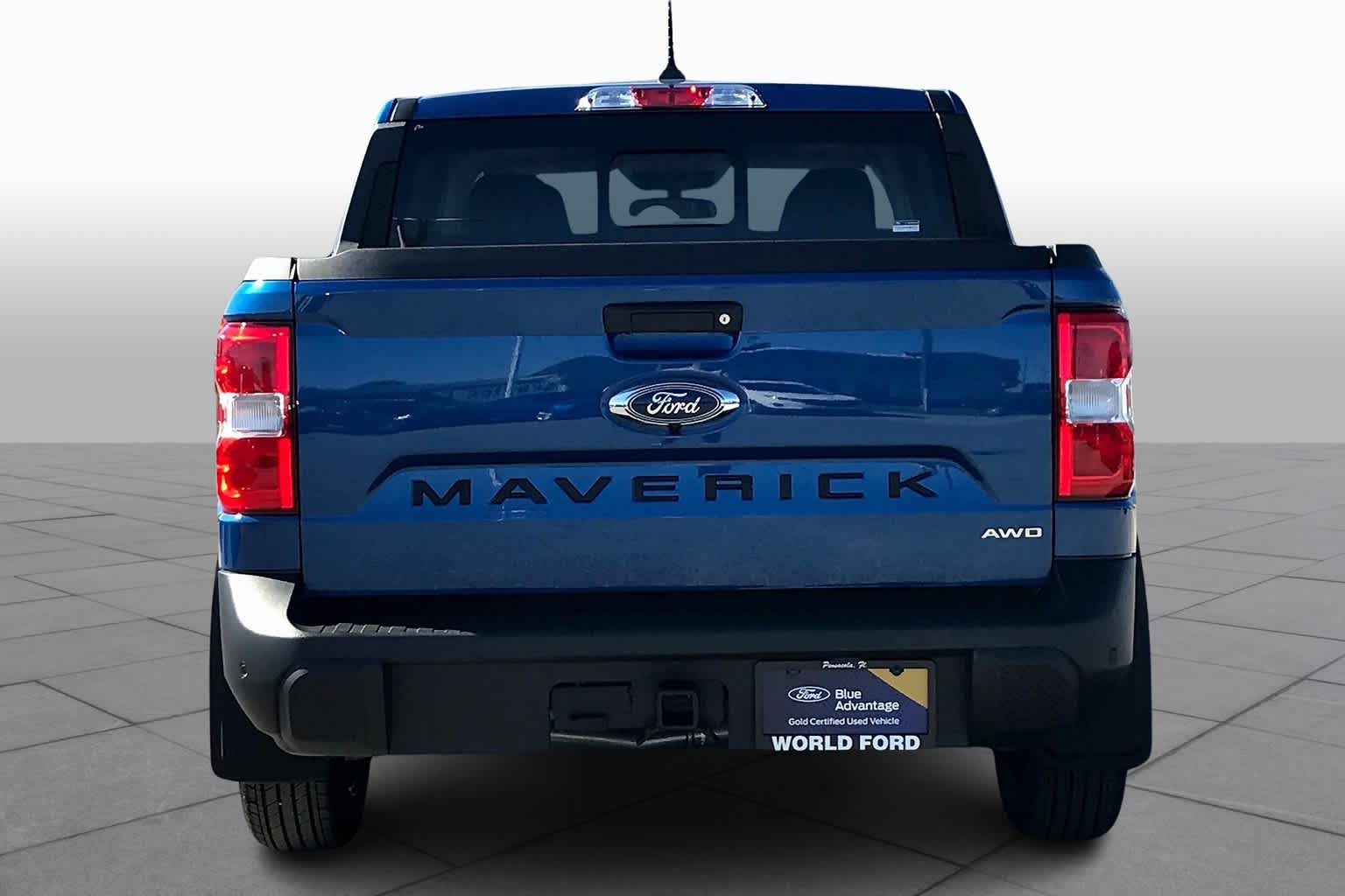 2023 Ford Maverick Lariat photo 3
