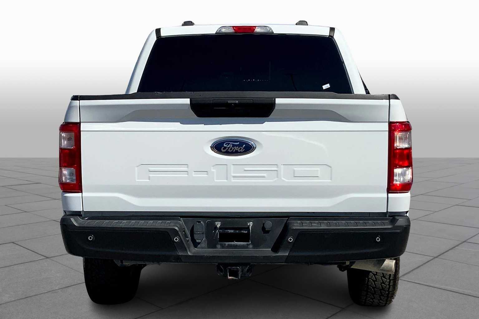 2021 Ford F-150 XL photo 3