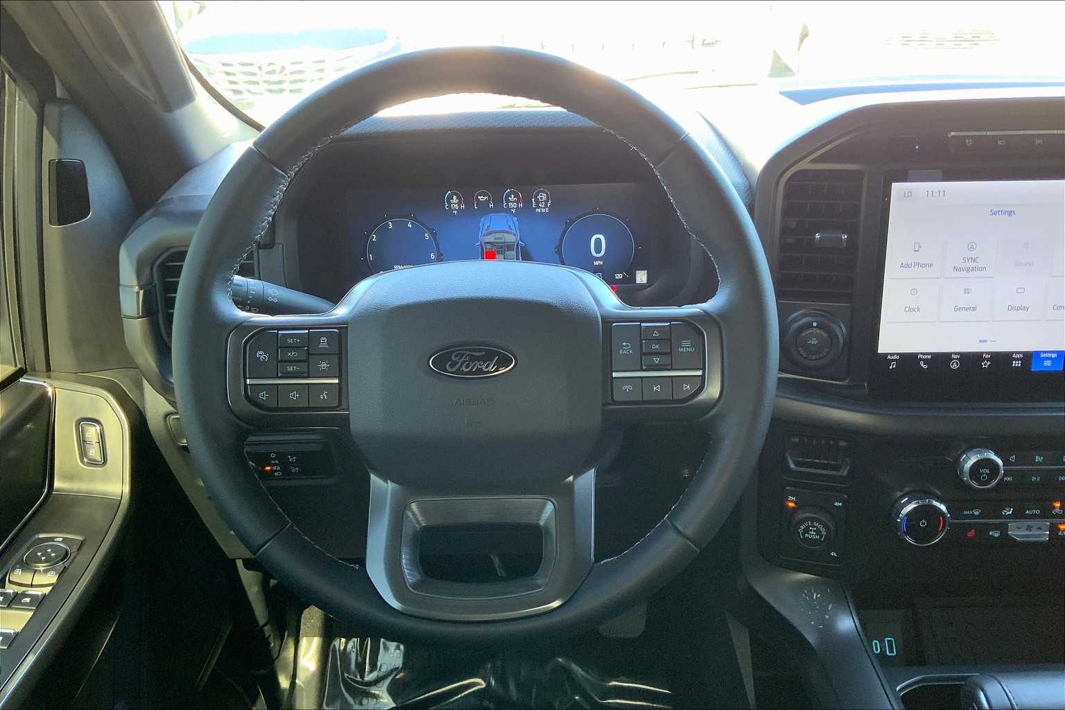 2024 Ford F-150 XLT photo 3