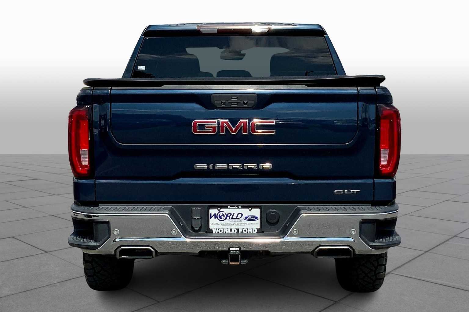 2019 Gmc Sierra 1500 SLT photo 3