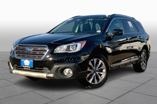 2017 Subaru Outback Touring's photo
