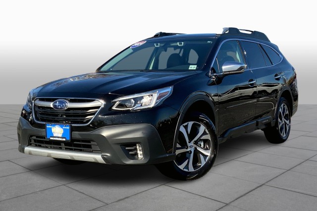 2021 Subaru Outback Touring's photo