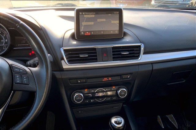 Image 6 of Used 2015 MazdaMazda3 s Touring Hatchback Front-wheel Drive