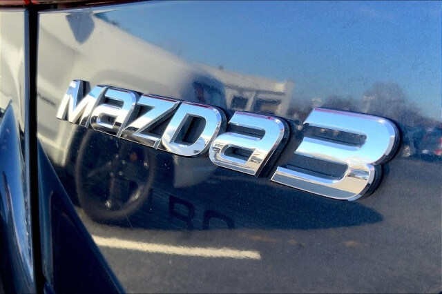 Image 9 of Used 2015 MazdaMazda3 s Touring Hatchback Front-wheel Drive
