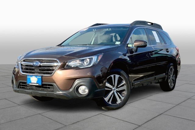 2019 Subaru Outback Limited's photo