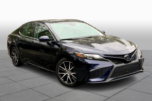 Certified 2021 Toyota Camry SE with VIN 4T1G11AKXMU606207 for sale in Houston, TX