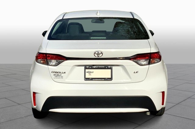 2021 Toyota Corolla LE photo 4