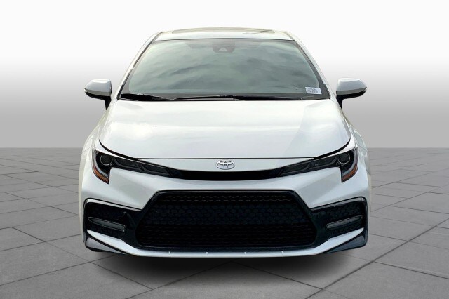 2022 Toyota Corolla SE Nightshade Edition photo 3