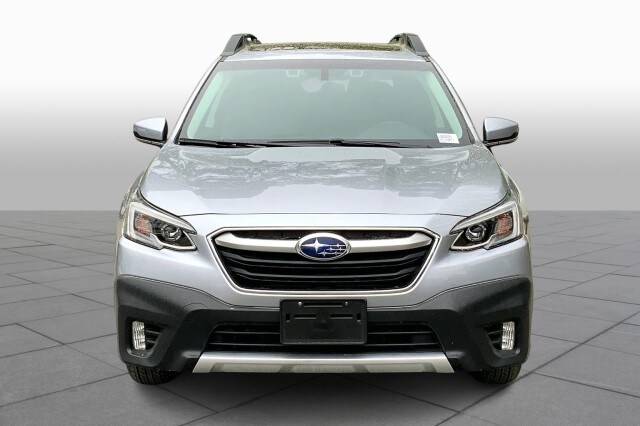 2020 Subaru Outback Limited photo 2