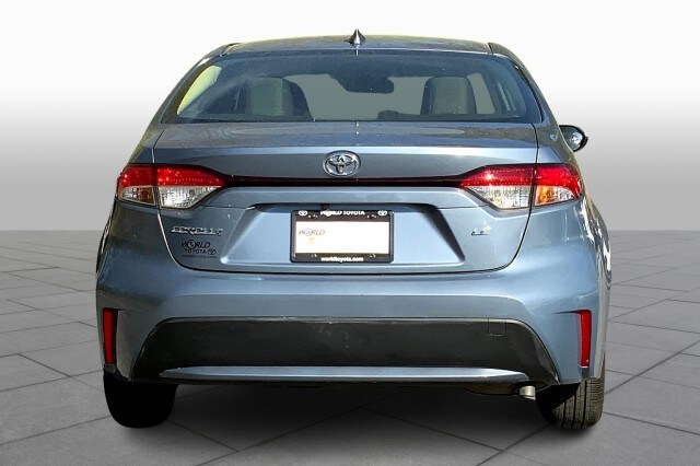 2022 Toyota Corolla LE photo 4