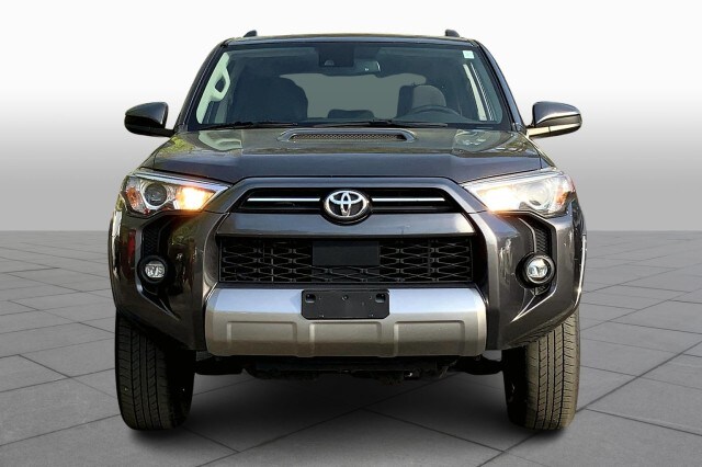 2021 Toyota 4Runner TRD photo 3