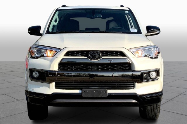 2019 Toyota 4Runner Limited Nightshade Edition photo 3