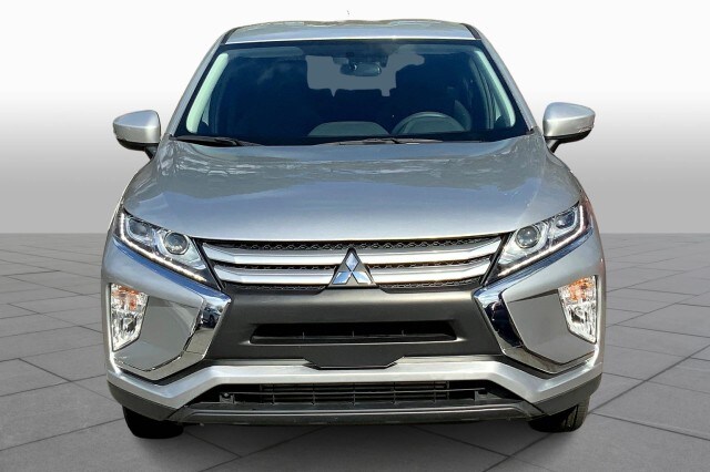 2020 Mitsubishi Eclipse Cross ES photo 2