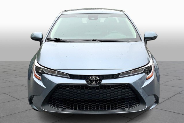 2022 Toyota Corolla LE photo 3