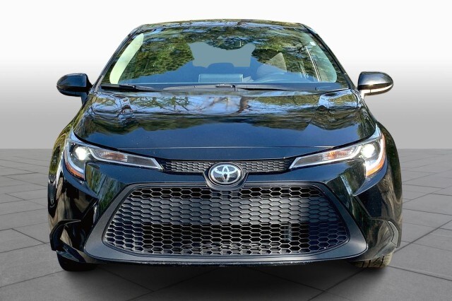 2021 Toyota Corolla LE photo 3