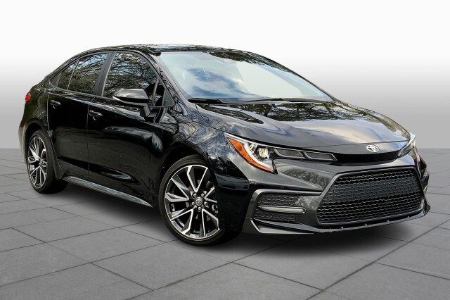 2022 Toyota Corolla SE photo 2