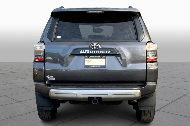 2021 Toyota 4Runner TRD photo 4