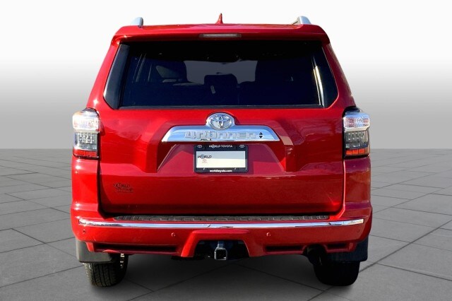 2018 Toyota 4Runner Limited photo 4