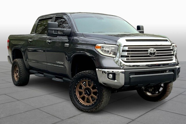 2021 Toyota Tundra Limited CrewMax photo 2