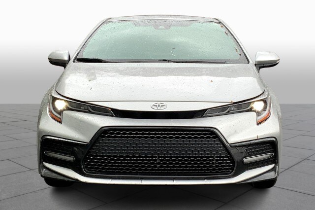2020 Toyota Corolla SE photo 3