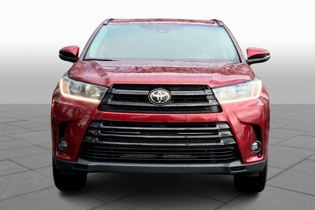 2019 Toyota Highlander SE photo 3
