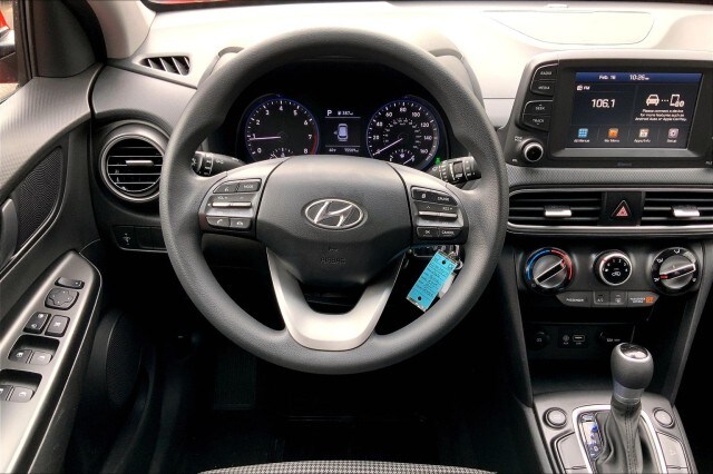 2020 Hyundai Kona SE photo 4