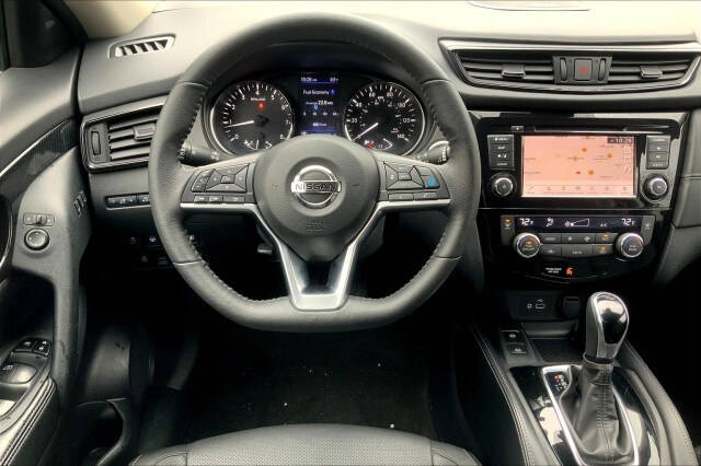 2020 Nissan Rogue SL photo 4
