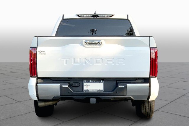 2022 Toyota Tundra Limited CrewMax photo 4