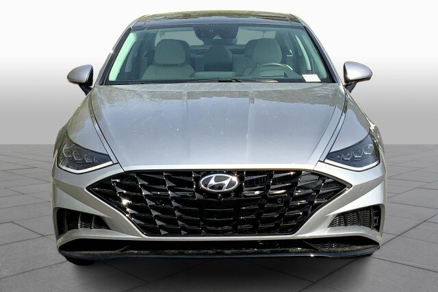 2021 Hyundai Sonata Limited photo 2