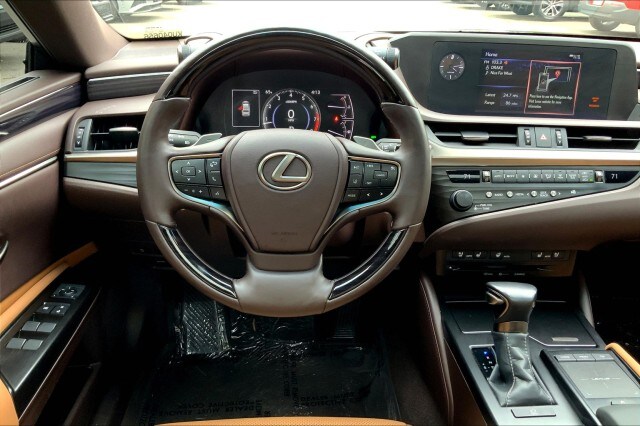 2019 Lexus ES 350 photo 4