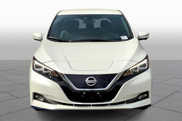 2021 Nissan Leaf SL Plus photo 2