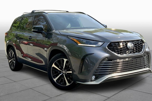 2021 Toyota Highlander XSE photo 2